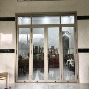 CỬA ĐI 4 CÁNH MỞ QUAY GROBER MẠ ANODE TẠI SÀI GÒN
