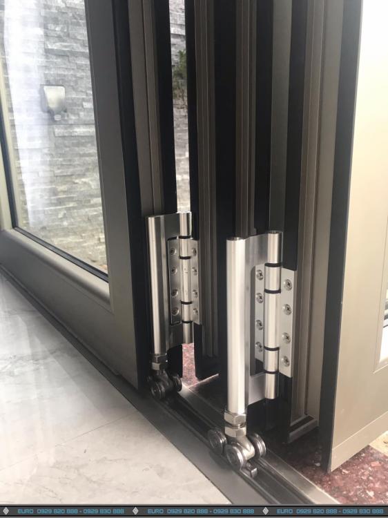 CỬA XẾP TRƯỢT GROBER MẠ ANODE TẠI SÀI GÒN CỬA XẾP TRƯỢT GROBER MẠ ANODE TẠI SÀI GÒN