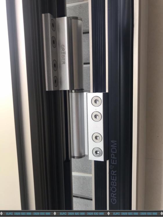 CỬA XẾP TRƯỢT GROBER MẠ ANODE TẠI SÀI GÒN CỬA XẾP TRƯỢT GROBER MẠ ANODE TẠI SÀI GÒN